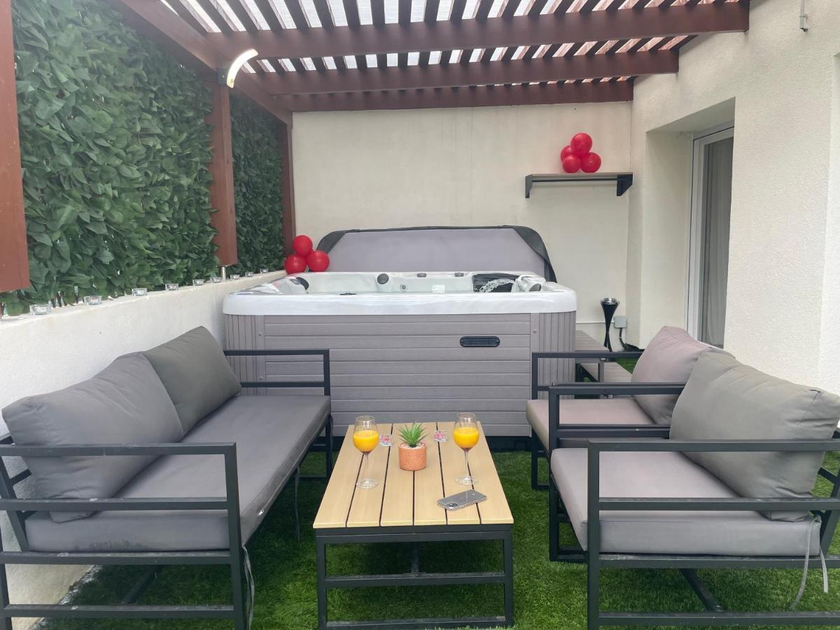 Sinalospa - Cosala Appartemement Sauna Jacuzzi Grande Terrasse A 5 Minutes De Nancy Place Stanislas